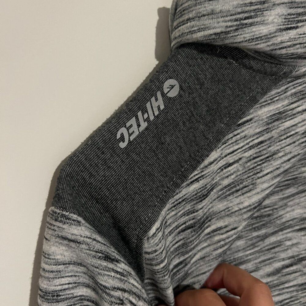 Hi-Tec medium‎ pullover - Picture 8 of 8